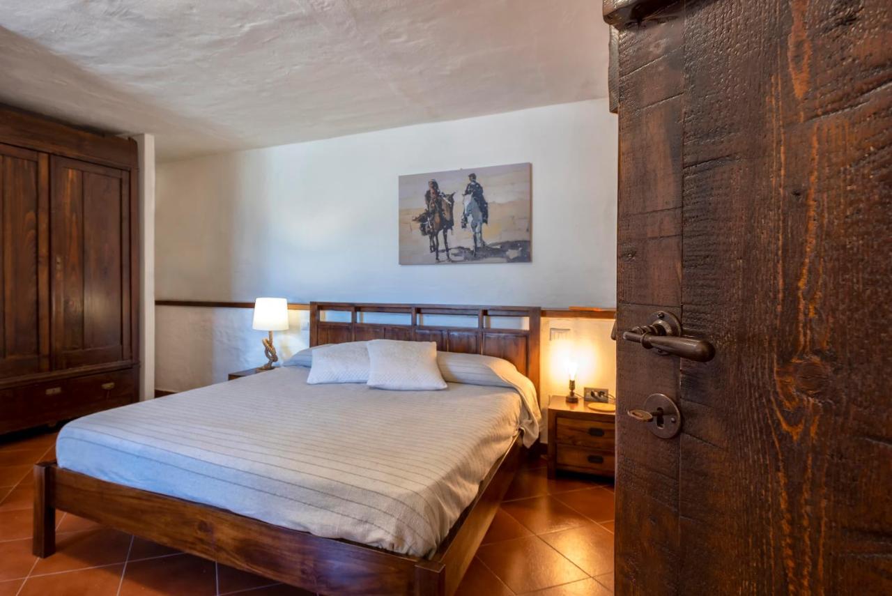 Esclusiva Dimora Storica Nel Cuore Del Borgo Medievale---- Exclusive Historical House Inside The Medieval Village Кастельсардо Экстерьер фото