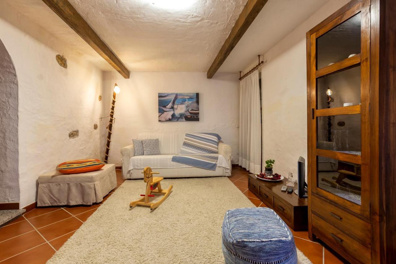 Esclusiva Dimora Storica Nel Cuore Del Borgo Medievale---- Exclusive Historical House Inside The Medieval Village Кастельсардо Экстерьер фото